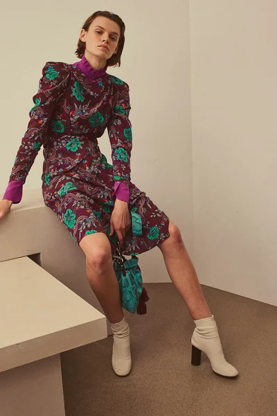 Look 14